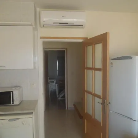 Apartment Apartamento Llanca A 300 Metros De La Playa